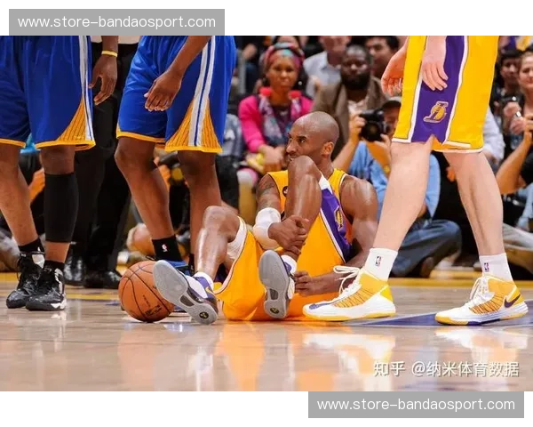 湖人vs掘金2012：科比的封神之战与紫金王朝的余晖